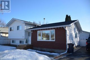 House for Sale, 9617 79 Avenue, Peace River, AB