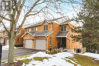 Condo Townhouse for Sale, 14 Huntingwood Avenue Unit# 1, Dundas, ON