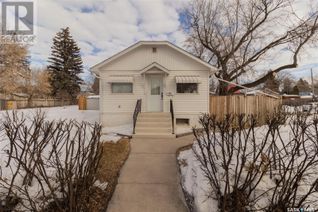 Detached House for Sale, 1402 H Avenue N, Saskatoon, SK