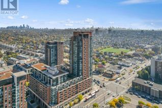 Condo Apartment for Sale, 830 Lawrence Avenue W #729, Toronto (Yorkdale-Glen Park), ON