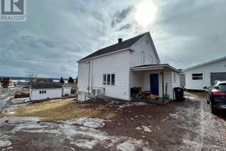 Detached House for Sale, 7 Strongs Road, Botwood, NL