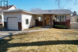 Bungalow for Sale, 2209 19 Street, Coaldale, AB