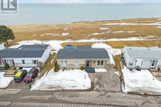 Property for Sale, 15 Bluffs Road, Clarington (Bowmanville), ON Property for Sale, 15 Bluffs Road, Clarington (Bowmanville), ON