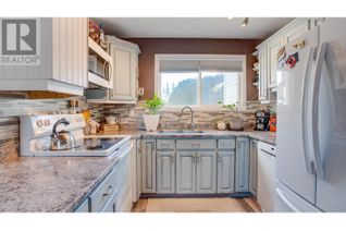 Freehold Townhouse for Sale, 563 24 Street Ne, Salmon Arm, BC