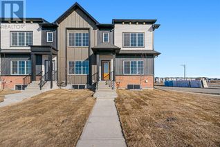 Freehold Townhouse for Sale, 303 Chelsea Parade, Chestermere, AB