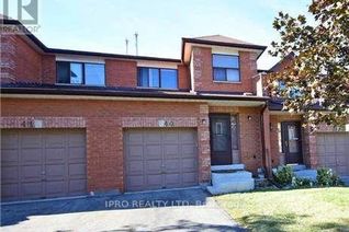 Condo for Sale, 550 Steddick Court #40, Mississauga (Hurontario), ON