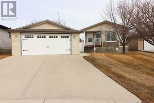 Bungalow for Sale, 59 Timothy Way Se, Medicine Hat, AB