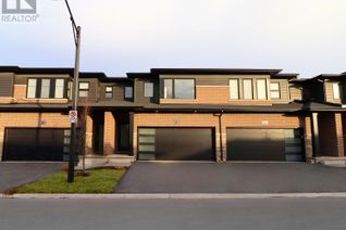 Townhouse for Sale, 4552 Portage Road #24, Niagara Falls (211 - Cherrywood), ON