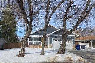 Detached House for Sale, 228 Thomson Street, Outlook, SK