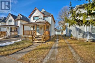 Detached House for Sale, 4445 Simcoe Street, Niagara Falls, ON