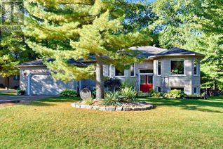 Detached House for Sale, 4 Pauline Place, Wasaga Beach, ON