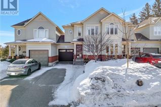 Freehold Townhouse for Sale, 453 Shadow Wood Crescent, Waterloo, ON