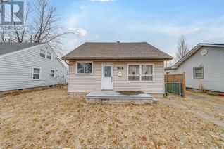 Detached House for Sale, 1078 Prince Road, Windsor, ON