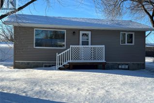 Detached House for Sale, 551 5th Avenue, Esterhazy, SK