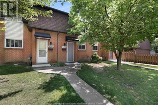 Condo Townhouse for Sale, 6210 Thornberry Crescent #533, Windsor, ON