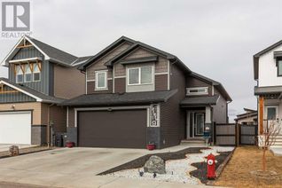 House for Sale, 39 Montrose Way W, Lethbridge, AB