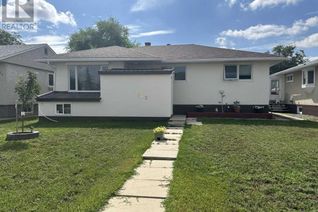 Bungalow for Sale, 413 6 Avenue W, Hanna, AB