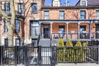 Condo Townhouse for Sale, 366 Dundas Street E, Toronto (Moss Park), ON