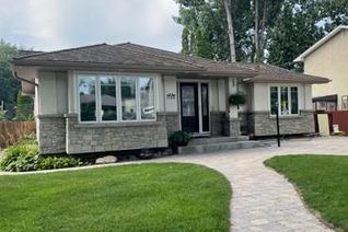 Bungalow for Sale, 109 Phillips Crescent, Saskatoon, SK