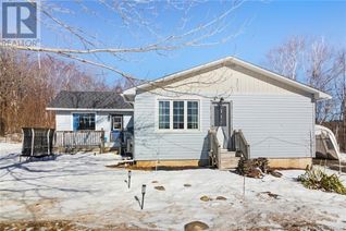 Bungalow for Sale, 49 King Street, Minto, NB