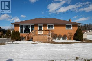 Detached House for Sale, 21642 Loyalist Parkway, Prince Edward County (Ameliasburgh), ON