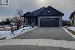 Detached House for Sale, 27 Keba Crescent E, Tillsonburg, ON