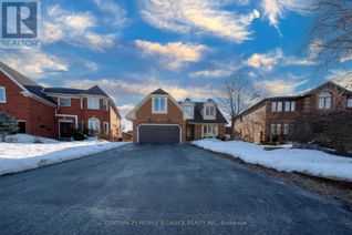 Detached House for Rent, 18 Falcon Court, Cambridge, ON