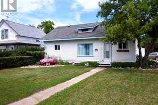 Bungalow for Sale, 3306 Essex Avenue, Cadillac, SK