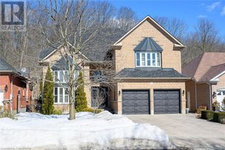 Detached House for Sale, 132 Davidson Boulevard, Dundas, ON