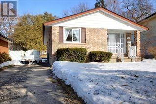 Bungalow for Sale, 47 Tutton Place, Cambridge, ON