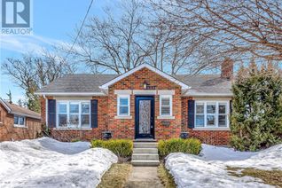 Bungalow for Sale, 629 Dover Street S, Cambridge, ON