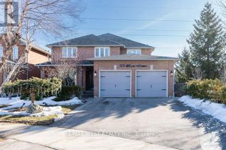 Detached House for Sale, 196 Mapes Avenue, Vaughan (West Woodbridge), ON