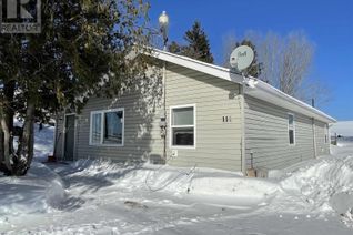 Bungalow for Sale, 111 Leach Road, Dryden, ON