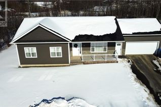 Bungalow for Sale, 52 Bicentennial Drive, Woodstock, NB