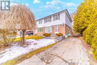 Semi-Detached House for Sale, 906 Marinet Crescent, Pickering (West Shore), ON