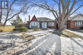 Detached House for Sale, 51 Clonmore Drive, Toronto (Birchcliffe-Cliffside), ON