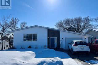 House for Sale, 1005 10th Street, Rosthern, SK