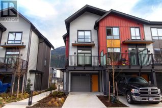 Condo Townhouse for Sale, 38070 Helm Way, Squamish, BC