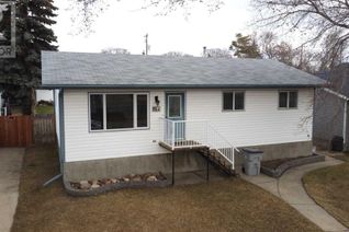 Property for Sale, 614 5 Avenue, Wainwright, AB Property for Sale, 614 5 Avenue, Wainwright, AB