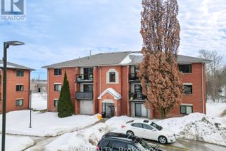 Condo Apartment for Sale, 183 Edgehill Drive #C4, Barrie (400 West), ON