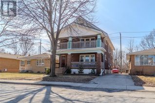 Detached House for Rent, 1527 Central #LOWER, Windsor, ON