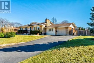 Bungalow for Sale, 22 Nelles Road N, Grimsby, ON