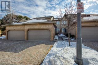 Townhouse for Sale, 1725 The Chase Unit# 70, Mississauga, ON