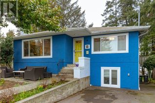 House for Sale, 906 Mcadoo Pl, Saanich, BC