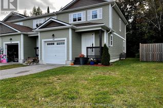 Freehold Townhouse for Sale, 58 Little Ryan's Way, Bracebridge (Macaulay), ON