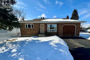 Bungalow for Sale, 1611 104th Street, North Battleford, SK