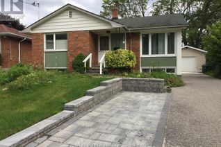 Detached House for Rent, 3 Heatherington Drive #main, Toronto (Tam O'Shanter-Sullivan), ON