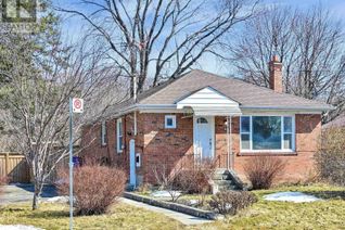 Bungalow for Sale, 48 Loney Avenue, Toronto (Downsview-Roding-CFB), ON