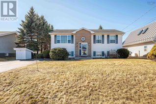 House for Sale, 25 Kingsview Drive, Windsor, NS