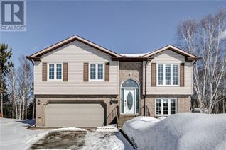 Raised Ranch-Style House for Sale, 54 Pebblehill Place, Sudbury, ON